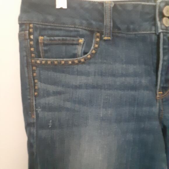 American Eagle Womens Jeans Sz 12 Reg Artist Stretch Low Rise Distressed Cropped - Picture 2 of 12
